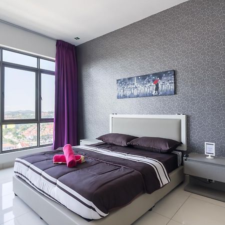 Comfort Zone Premium Guesthouse @ Evo Bangi Extérieur photo