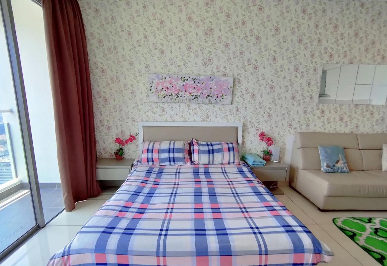 Comfort Zone Premium Guesthouse @ Evo Bangi Extérieur photo