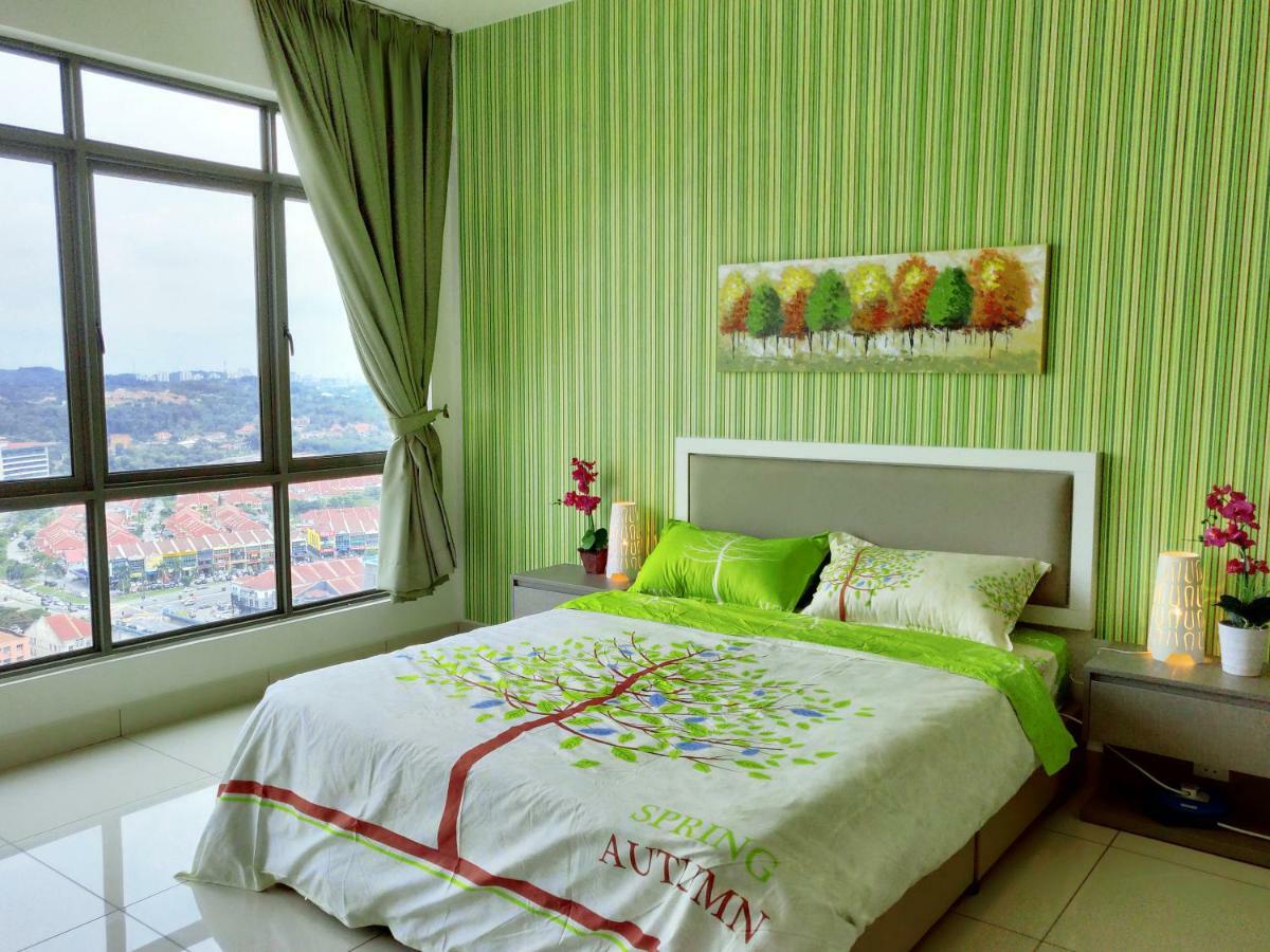 Comfort Zone Premium Guesthouse @ Evo Bangi Extérieur photo