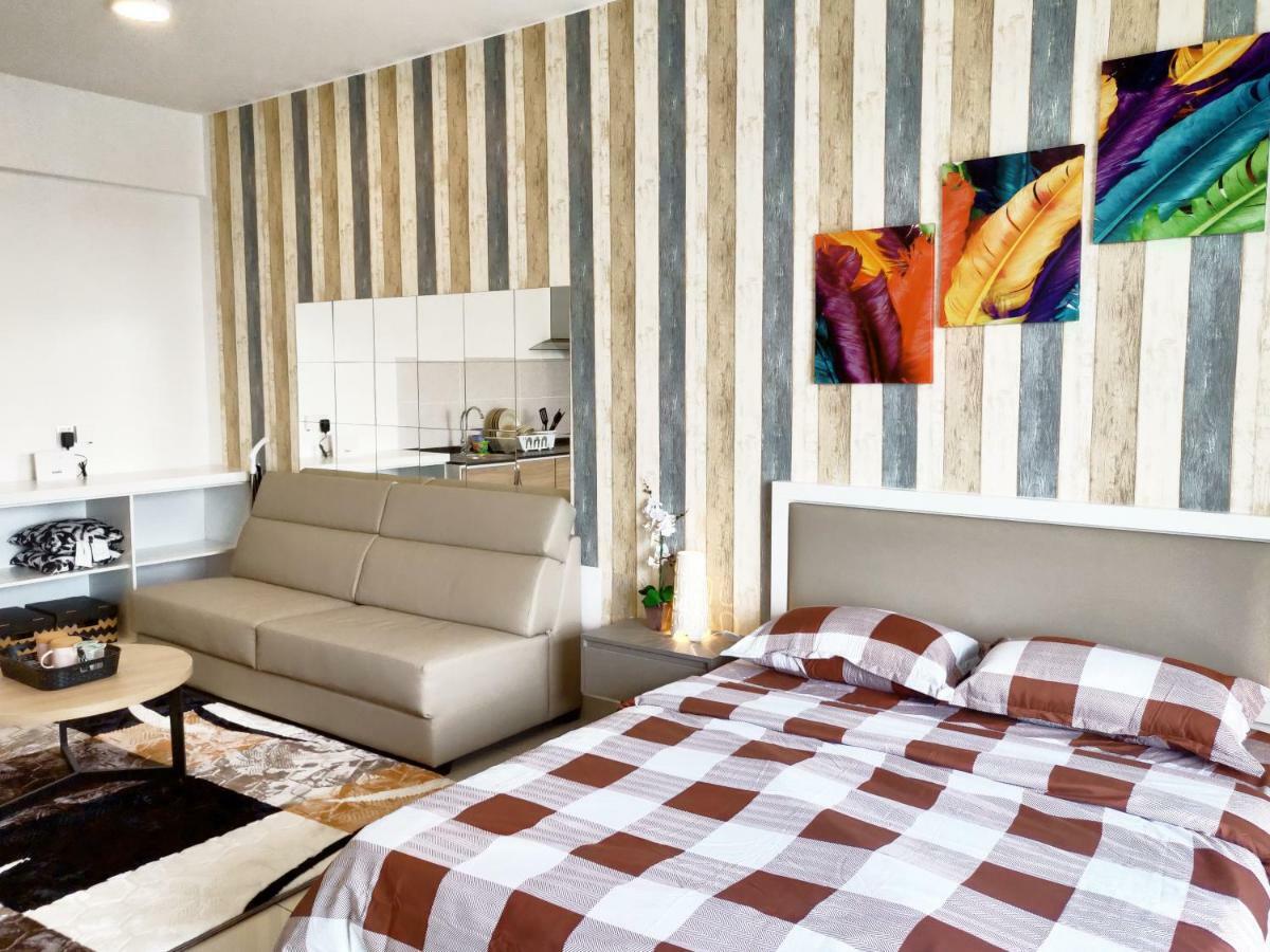 Comfort Zone Premium Guesthouse @ Evo Bangi Extérieur photo